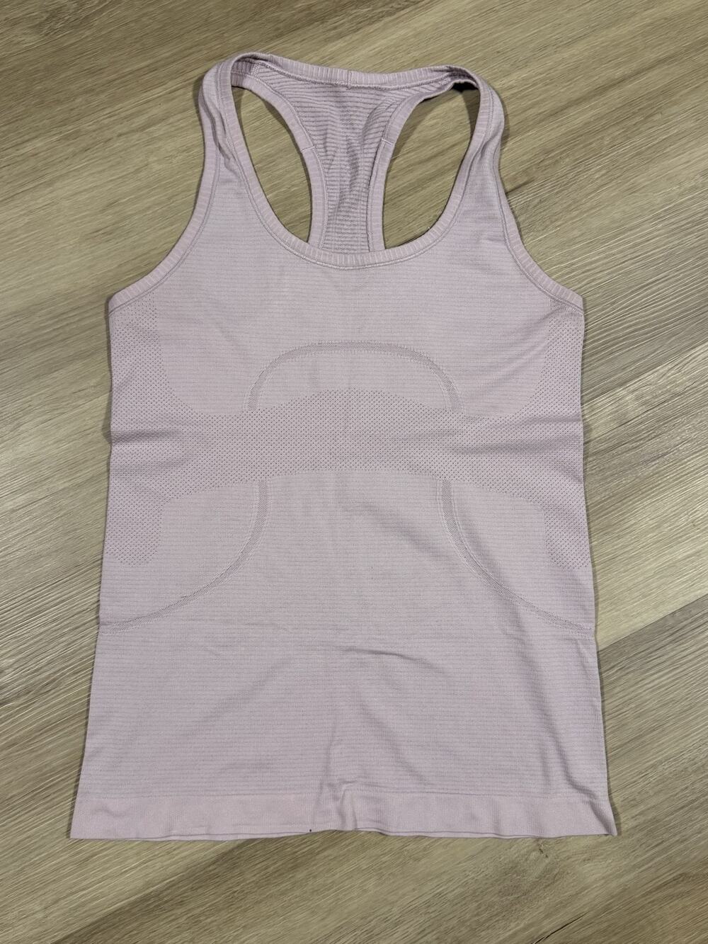 Lululemon Swiftly Tech Racerback Tank Womens Size 6 Pale Pink - Small Stain